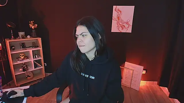  WednesdayFriday  online show from November 28, 6:32 pm