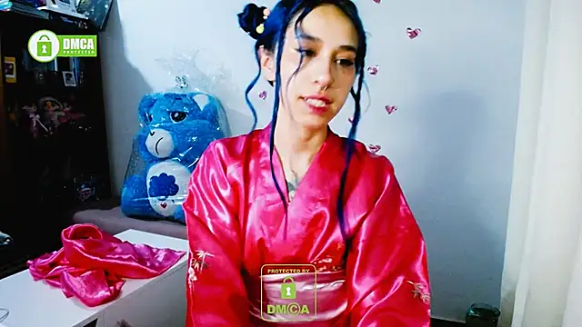 dakota senju online show from February 20, 4:50 am