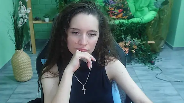 Snapshot of Miss_Barbara_ chatting on February 18, 11:41 pm Miss Barbara online show from February 18, 11:41 pm