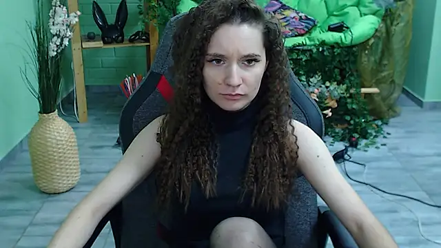 Snapshot of Miss_Barbara_ chatting on February 20, 9:44 am Miss Barbara online show from February 20, 9:44 am