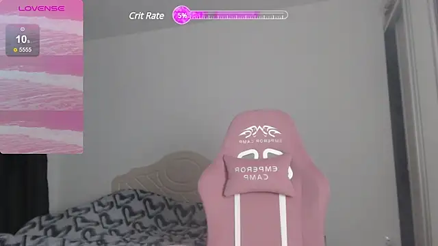 Snapshot of SweetieKendl chatting on January 2, 9:50 pm SweetieKendl online show from January 2, 9:50 pm