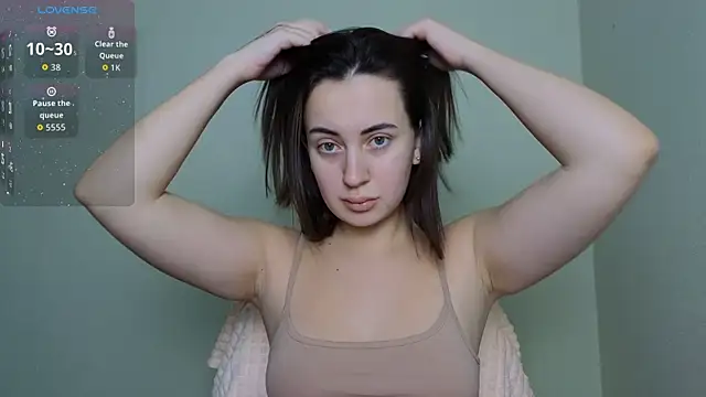 SweetieKendl online show from January 10, 9:33 am