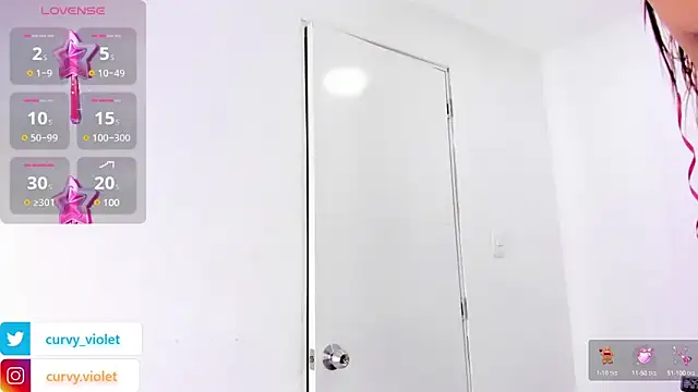 CurvyViolet online show from December 19, 11:39 am