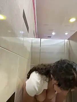 Nathcurly  online show from January 4, 11:38 pm