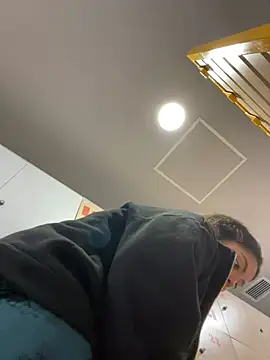 Nathcurly  online show from February 20, 6:17 am