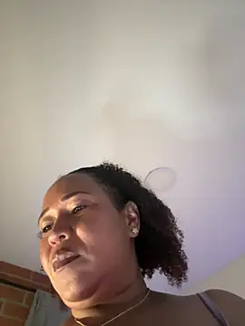Snapshot of debboraWagner chatting on August 1, 12:59 pm debboraWagner online show from August 1, 12:59 pm