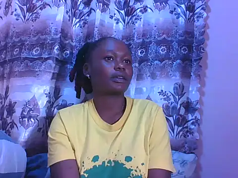 tanishacute online show from December 30, 8:25 pm