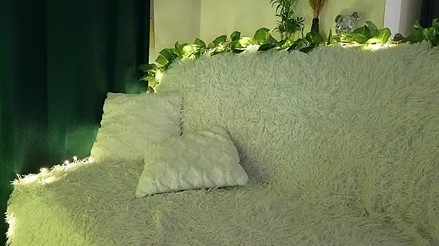 kristina amurova online show from October 25, 7:41 pm