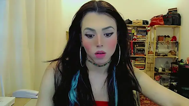 Snapshot of Sophie_Fantasys chatting on December 5, 4:21 am Sophie Fantasys online show from December 5, 4:21 am