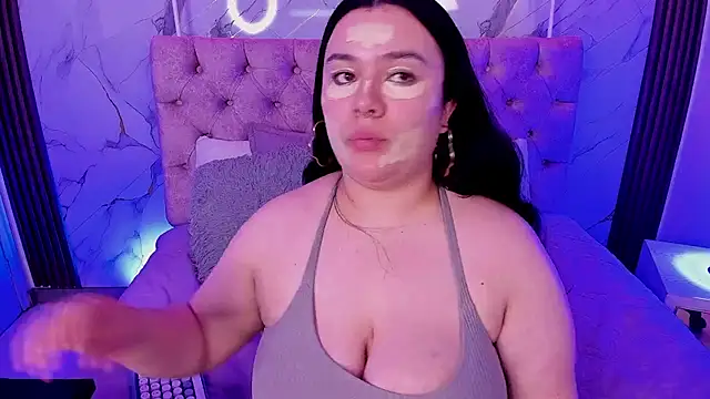 Abbyy Brooks online show from November 19, 11:21 am