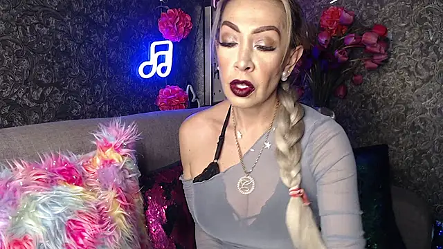 EvelinaGrey online show from January 20, 2:43 am