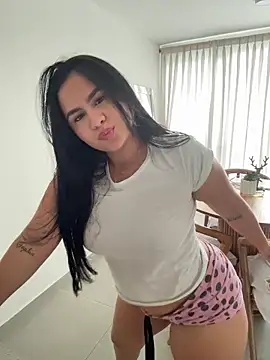 KattyPortman online show from February 8, 9:29 pm