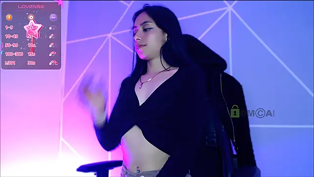 lilylouisee online show from October 12, 1:15 am