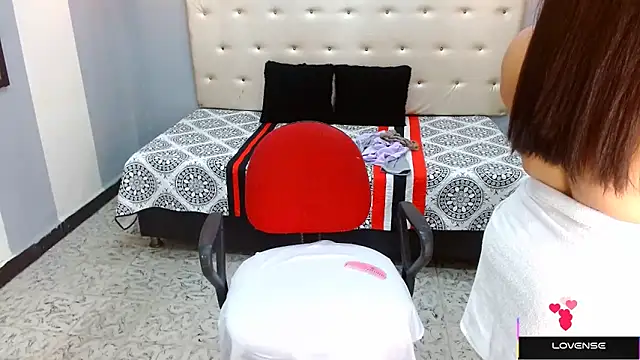 Hazel donna online show from February 25, 5:08 am