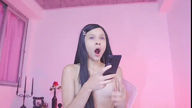 Snapshot of Stryxcy chatting on January 7, 2:42 am Stryxcy online show from January 7, 2:42 am