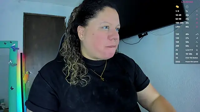 mariana maze online show from December 6, 2:24 am