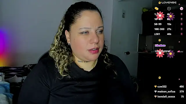 mariana maze online show from March 2, 2:41 am