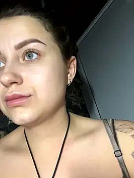 ellie ssexy online show from December 9, 4:45 am