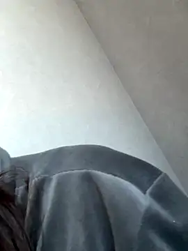 ellie ssexy online show from October 7, 4:31 am