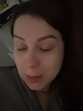 ellie ssexy online show from February 6, 5:23 am