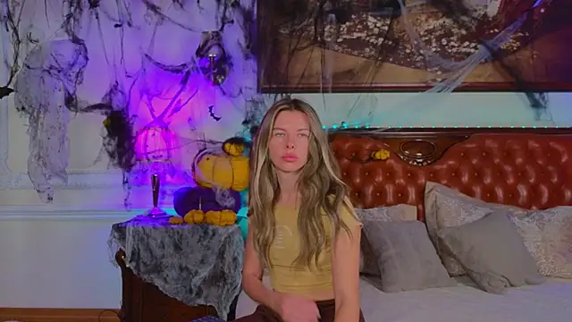 Real Tini online show from October 28, 6:06 am