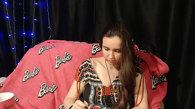 Snapshot of Milana69 chatting on December 3, 4:16 pm Milana69 online show from December 3, 4:16 pm