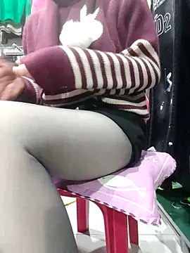 Snapshot of _Vitamin_Sex_ chatting on February 24, 7:22 am Vitamin Sex online show from February 24, 7:22 am