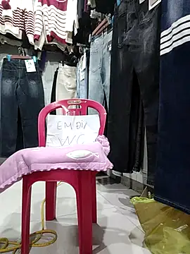 Snapshot of _Vitamin_Sex_ chatting on November 12, 4:13 am Vitamin Sex online show from November 12, 4:13 am