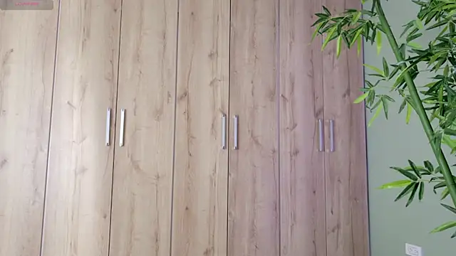 Snapshot of were-Naughty chatting on January 25, 4:35 pm were-Naughty online show from January 25, 4:35 pm