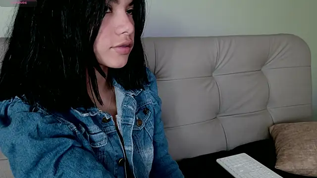 Snapshot of were-Naughty chatting on February 16, 4:32 pm were-Naughty online show from February 16, 4:32 pm