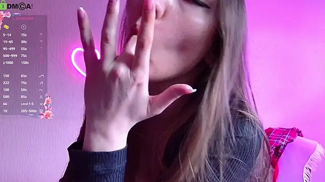 cute  angell online show from April 15, 2:02 pm