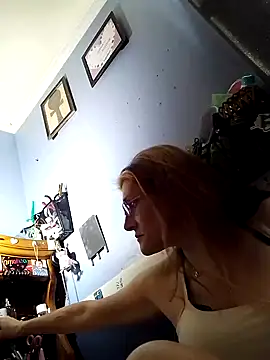 Snapshot of beelzebubblesxo chatting on October 7, 7:00 pm beelzebubblesxo online show from October 7, 7:00 pm