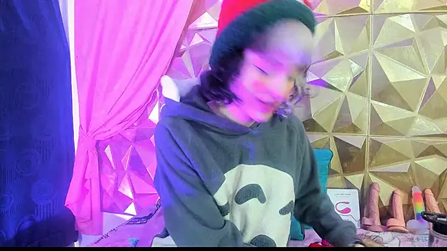 neeko princes online show from December 23, 12:19 pm