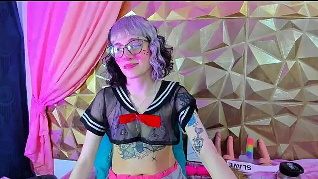 neeko princes online show from February 18, 12:17 pm