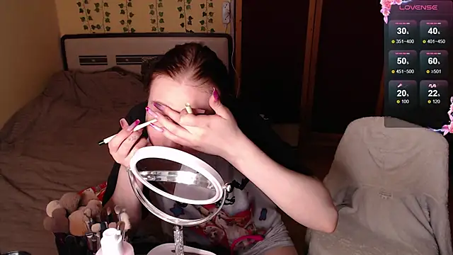 Emma and Tyller online show from March 5, 6:34 pm