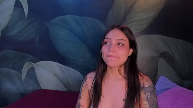 sweett dirty online show from February 8, 3:31 pm