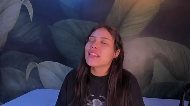 sweett dirty online show from February 24, 12:26 pm