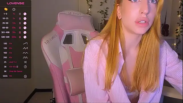 Snapshot of Anice_ chatting on March 17, 1:10 am Anice online show from March 17, 1:10 am