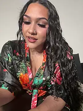 Lickplayofficial online show from April 22, 8:21 pm