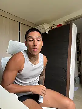 sendfer online show from March 11, 7:09 pm