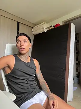 sendfer online show from April 10, 7:07 pm