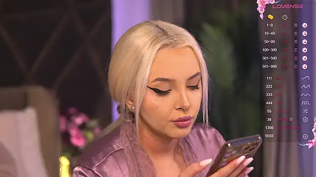 VictoriaMorrone online show from February 11, 10:26 am