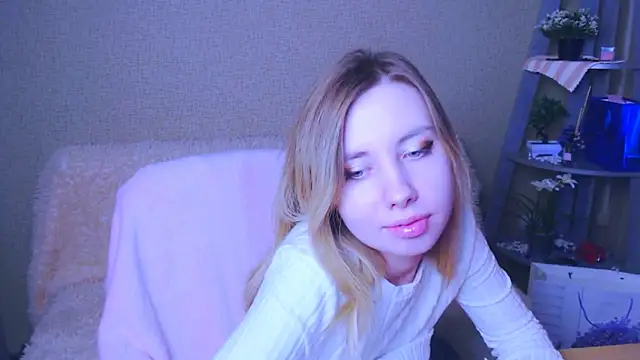 AliceFire  online show from January 7, 2:30 pm