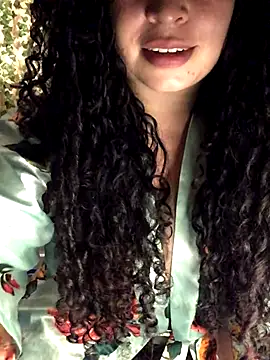 Snapshot of ShaeVictoria chatting on September 28, 12:38 am ShaeVictoria online show from September 28, 12:38 am