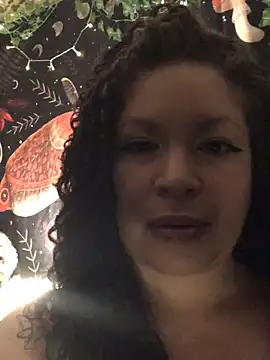 Snapshot of ShaeVictoria chatting on October 12, 2:10 am ShaeVictoria online show from October 12, 2:10 am