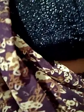 Hotmohni online show from March 9, 4:11 pm