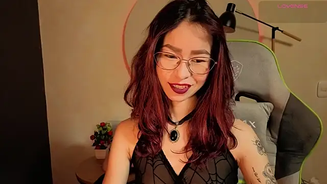 rosse 98  online show from March 19, 1:04 pm