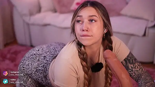 lilith gray9 online show from November 18, 4:39 am