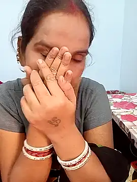 reemacouple007 online show from November 8, 7:52 am