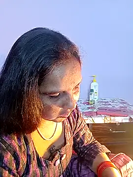 reemacouple007 online show from February 2, 8:13 am